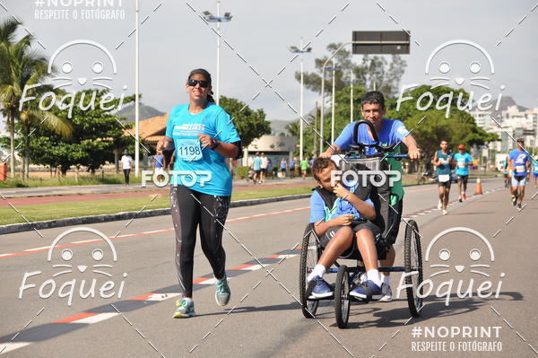 Buy your photos of the event21KES - Meia Maratona do Esprito Santo on Fotop