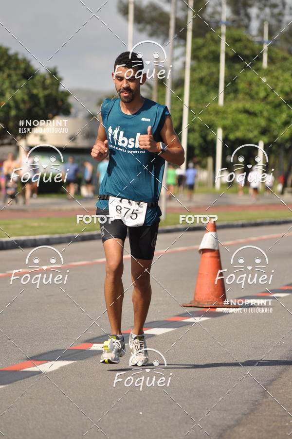 Buy your photos of the event21KES - Meia Maratona do Esprito Santo on Fotop