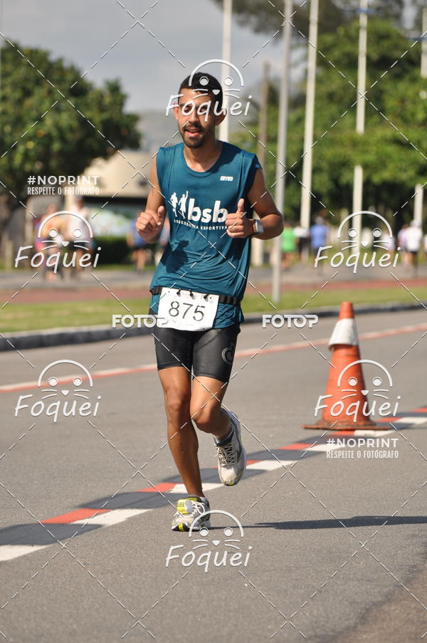 Buy your photos of the event21KES - Meia Maratona do Esprito Santo on Fotop