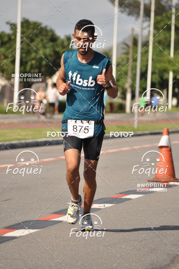 Buy your photos of the event21KES - Meia Maratona do Esprito Santo on Fotop