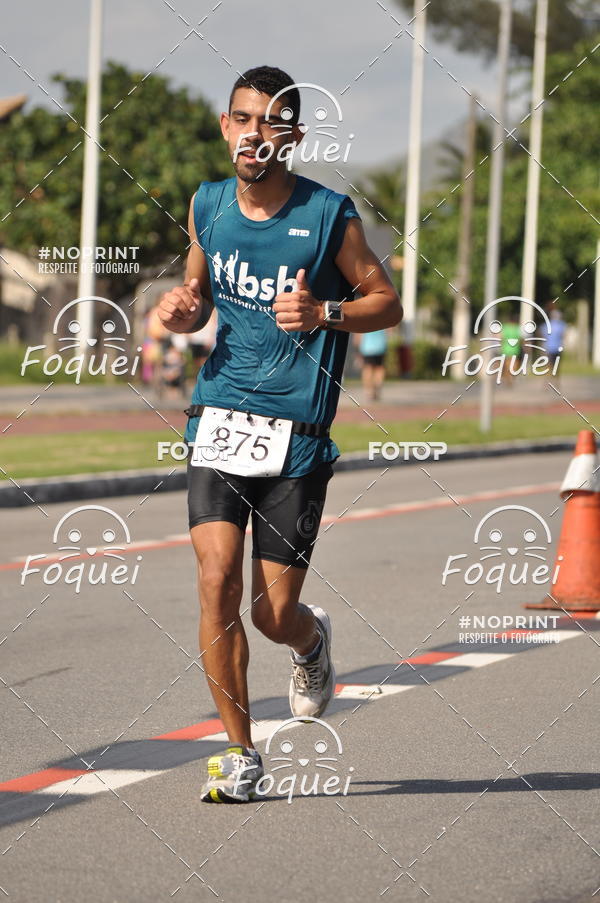 Buy your photos of the event21KES - Meia Maratona do Esprito Santo on Fotop