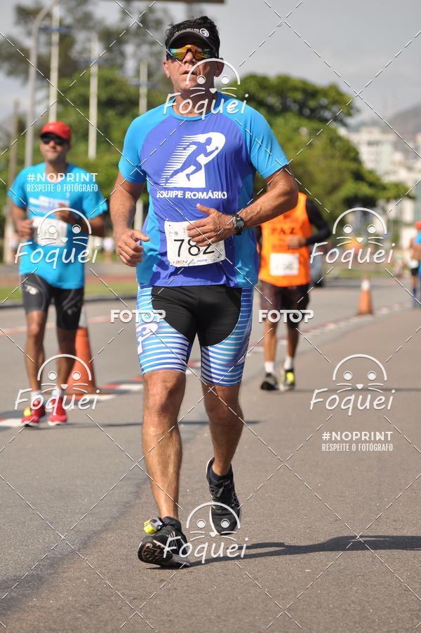 Buy your photos of the event21KES - Meia Maratona do Esprito Santo on Fotop