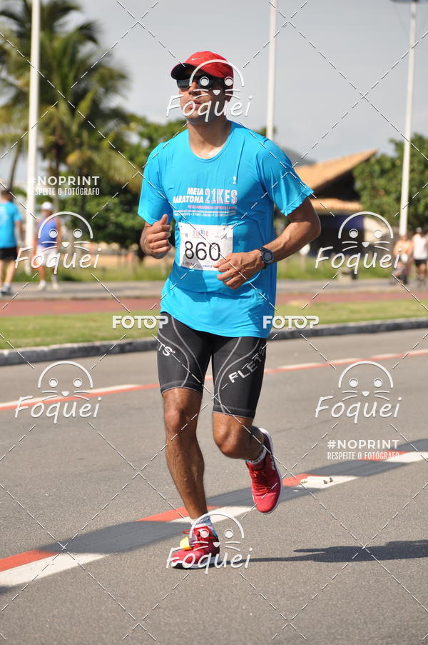 Buy your photos of the event21KES - Meia Maratona do Esprito Santo on Fotop