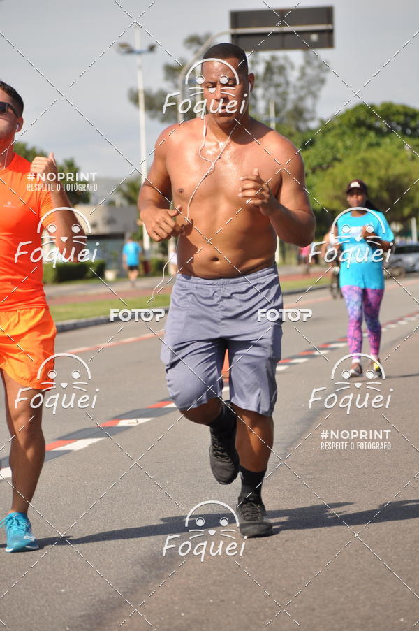 Buy your photos of the event21KES - Meia Maratona do Esprito Santo on Fotop