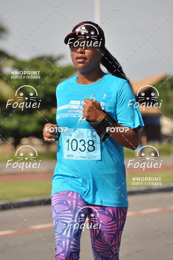 Buy your photos of the event21KES - Meia Maratona do Esprito Santo on Fotop
