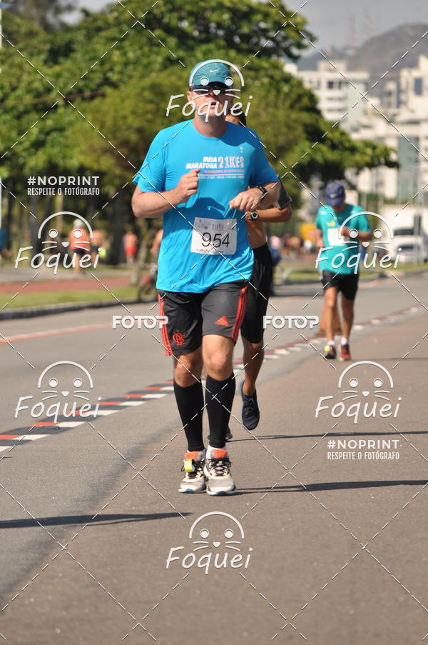 Compra tus fotos del evento21KES - Meia Maratona do Esprito Santo En Fotop