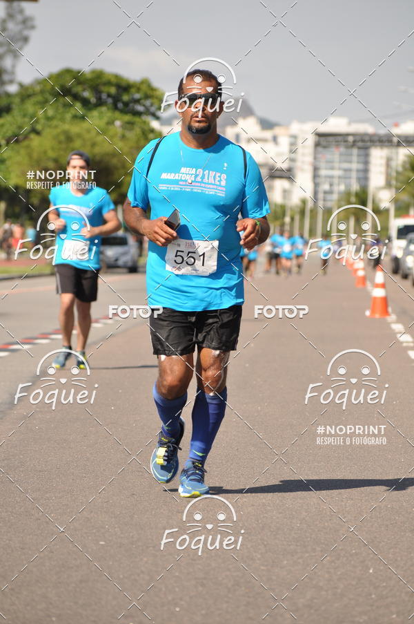 Acquista le foto dell'evento21KES - Meia Maratona do Esprito Santo in Fotop