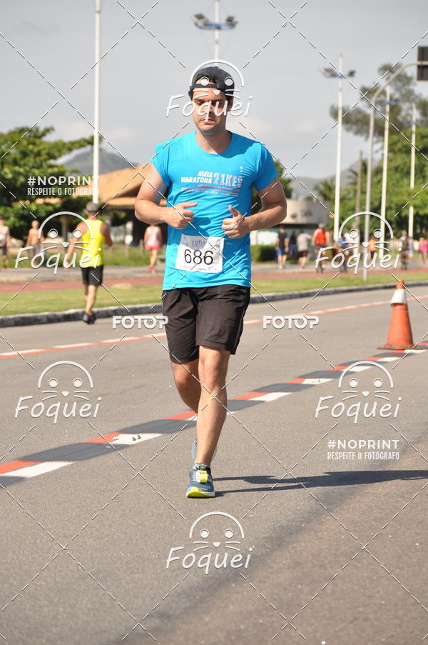 Acquista le foto dell'evento21KES - Meia Maratona do Esprito Santo in Fotop