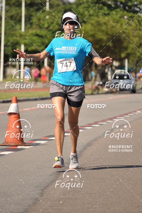 Acquista le foto dell'evento21KES - Meia Maratona do Esprito Santo in Fotop