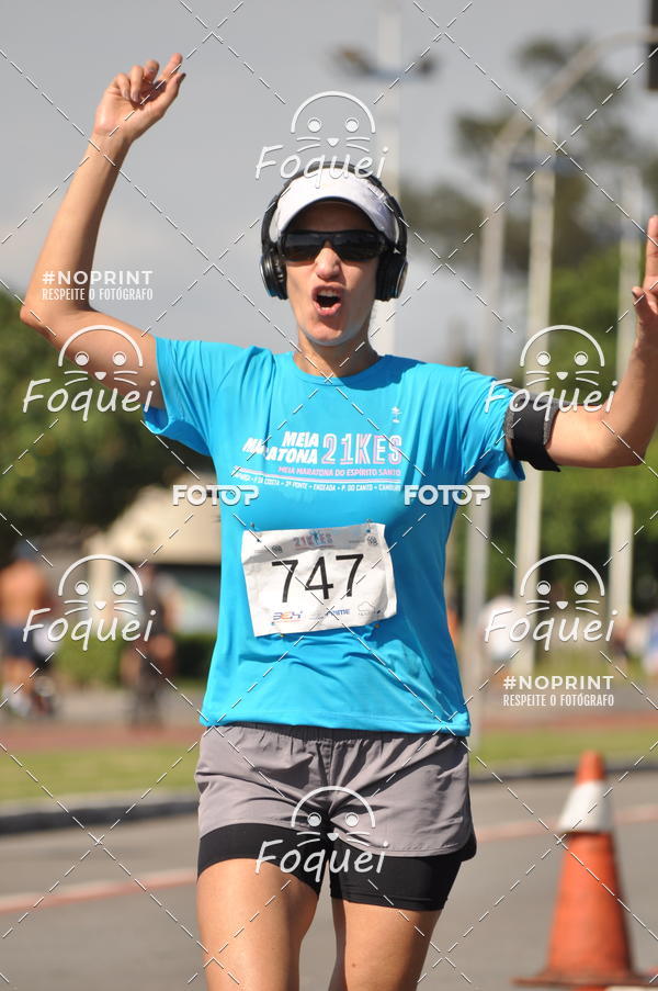 Acquista le foto dell'evento21KES - Meia Maratona do Esprito Santo in Fotop