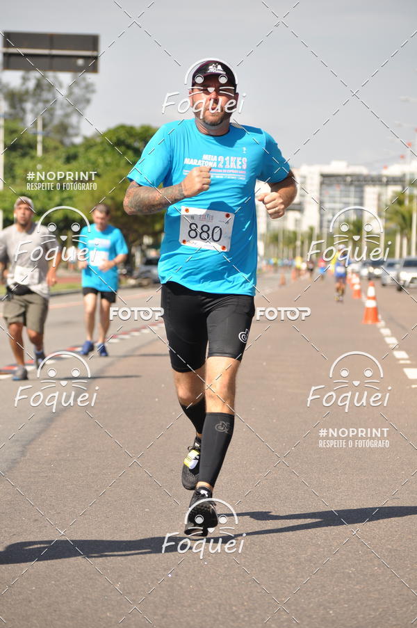 Acquista le foto dell'evento21KES - Meia Maratona do Esprito Santo in Fotop