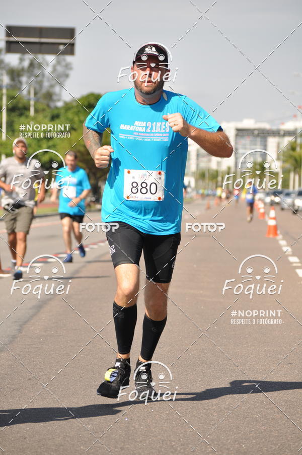 Acquista le foto dell'evento21KES - Meia Maratona do Esprito Santo in Fotop