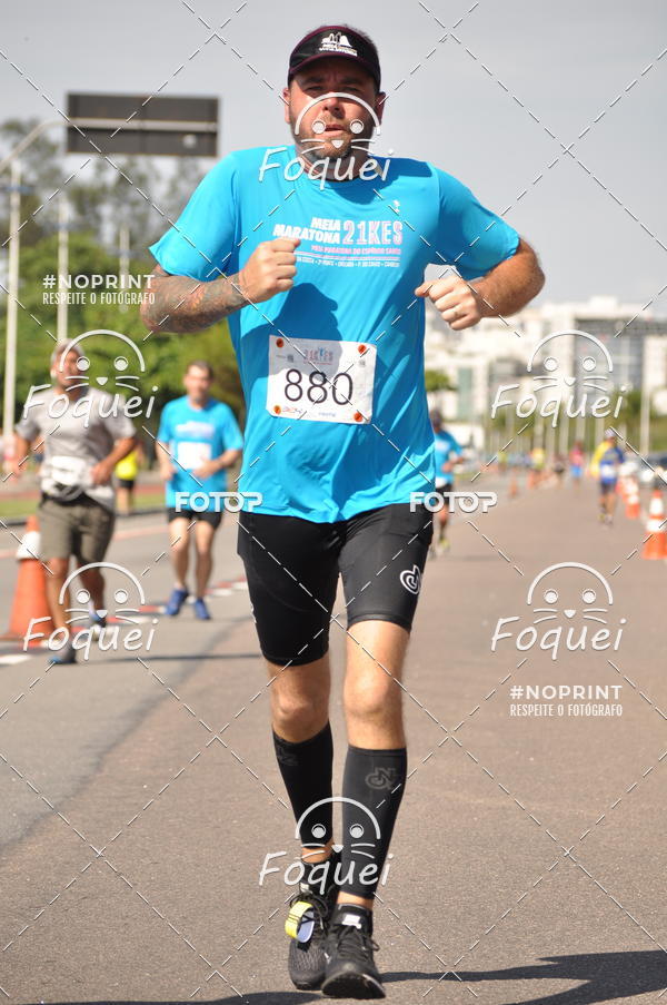 Acquista le foto dell'evento21KES - Meia Maratona do Esprito Santo in Fotop