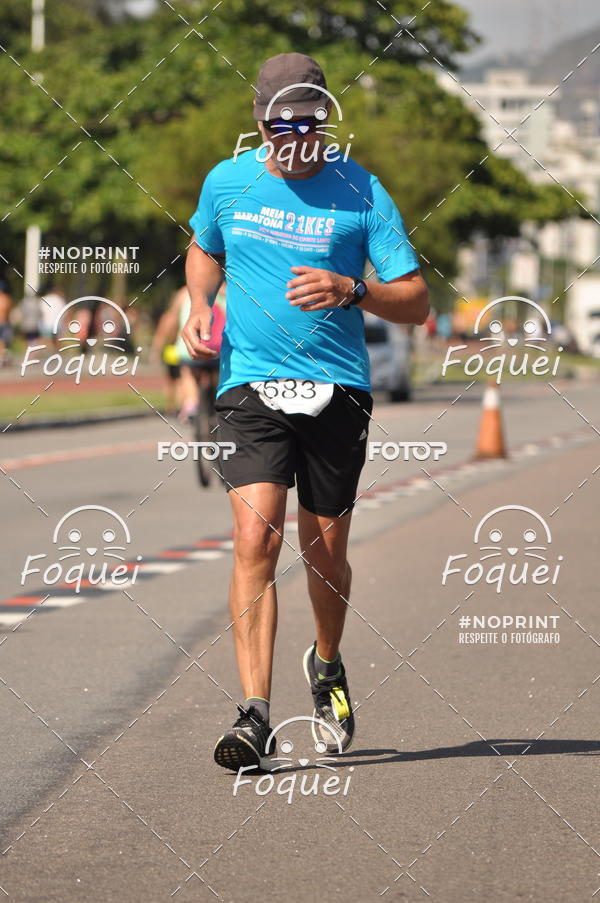 Compra tus fotos del evento21KES - Meia Maratona do Esprito Santo En Fotop