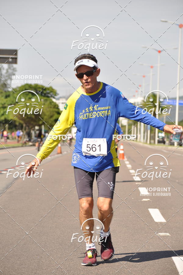 Compra tus fotos del evento21KES - Meia Maratona do Esprito Santo En Fotop