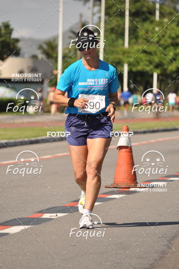 Compra tus fotos del evento21KES - Meia Maratona do Esprito Santo En Fotop