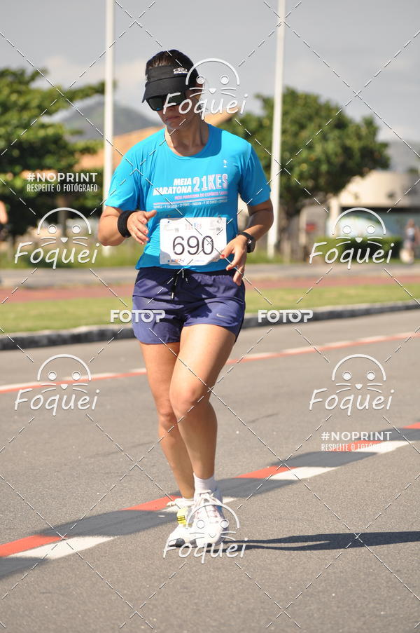 Compra tus fotos del evento21KES - Meia Maratona do Esprito Santo En Fotop