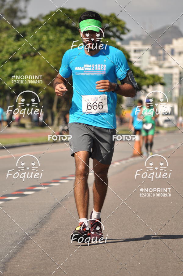Acquista le foto dell'evento21KES - Meia Maratona do Esprito Santo in Fotop