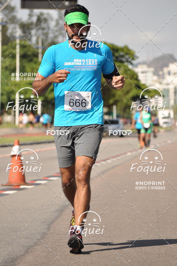 Acquista le foto dell'evento21KES - Meia Maratona do Esprito Santo in Fotop