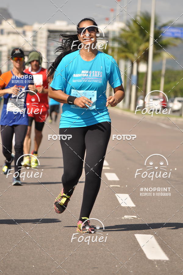 Acquista le foto dell'evento21KES - Meia Maratona do Esprito Santo in Fotop