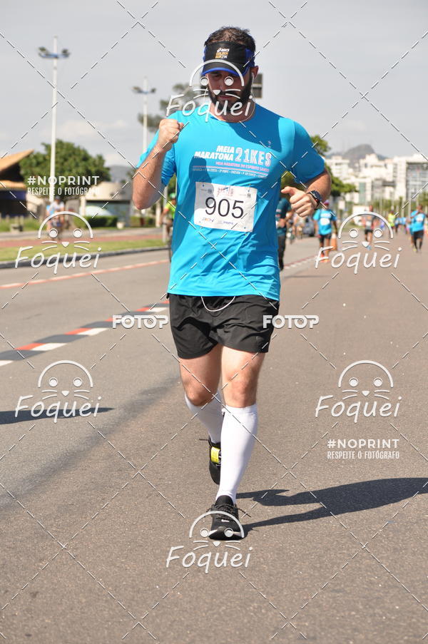 Acquista le foto dell'evento21KES - Meia Maratona do Esprito Santo in Fotop