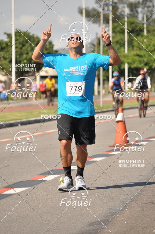 Achetez vos photos de l'vnement21KES - Meia Maratona do Esprito Santo sur Fotop
