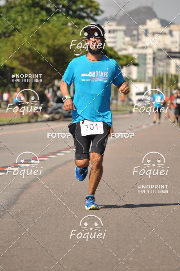Acquista le foto dell'evento21KES - Meia Maratona do Esprito Santo in Fotop