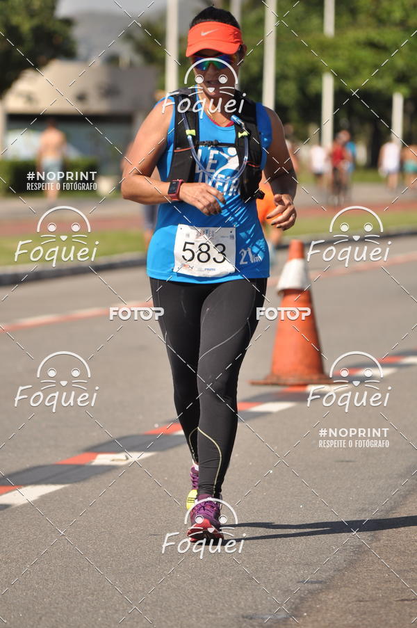 Compra tus fotos del evento21KES - Meia Maratona do Esprito Santo En Fotop