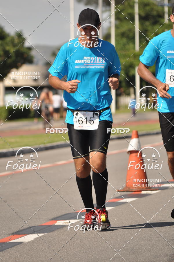 Achetez vos photos de l'vnement21KES - Meia Maratona do Esprito Santo sur Fotop