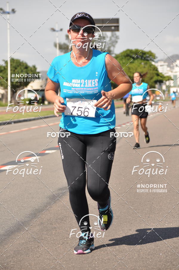 Compra tus fotos del evento21KES - Meia Maratona do Esprito Santo En Fotop