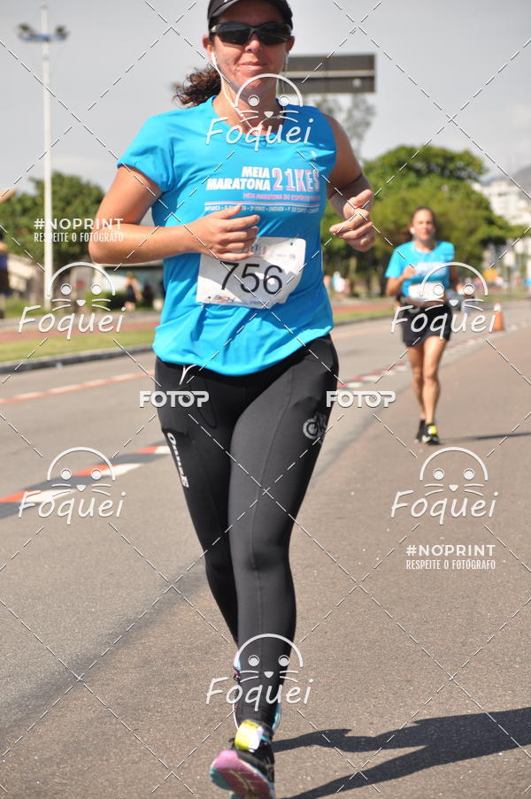 Compra tus fotos del evento21KES - Meia Maratona do Esprito Santo En Fotop