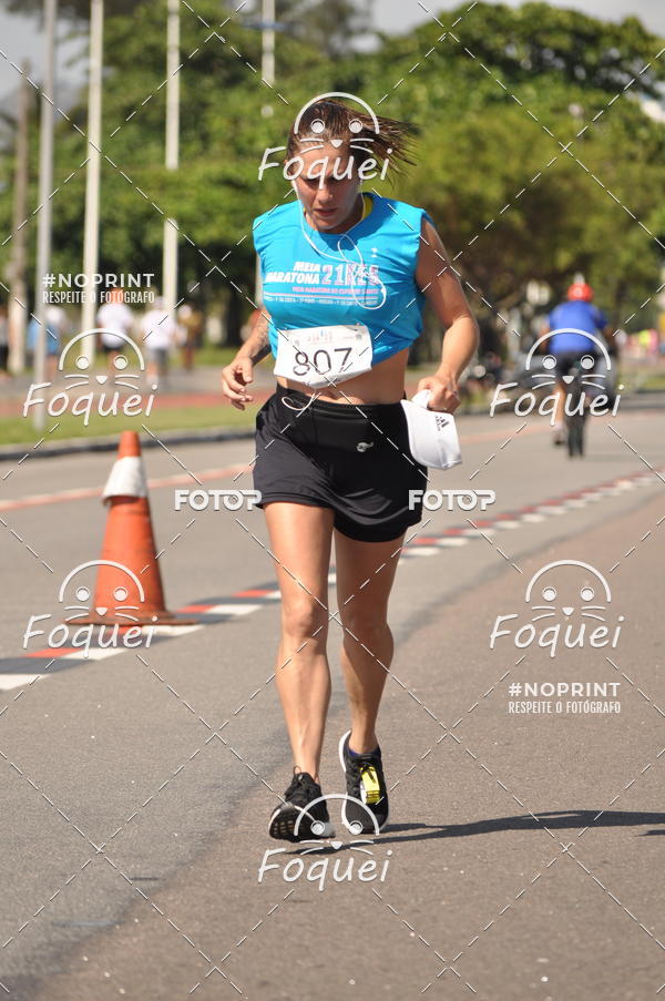Compra tus fotos del evento21KES - Meia Maratona do Esprito Santo En Fotop