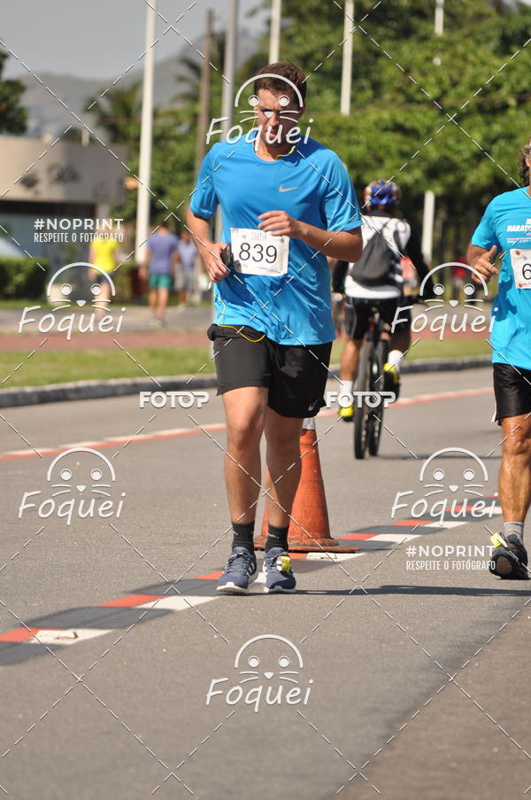 Buy your photos of the event21KES - Meia Maratona do Esprito Santo on Fotop