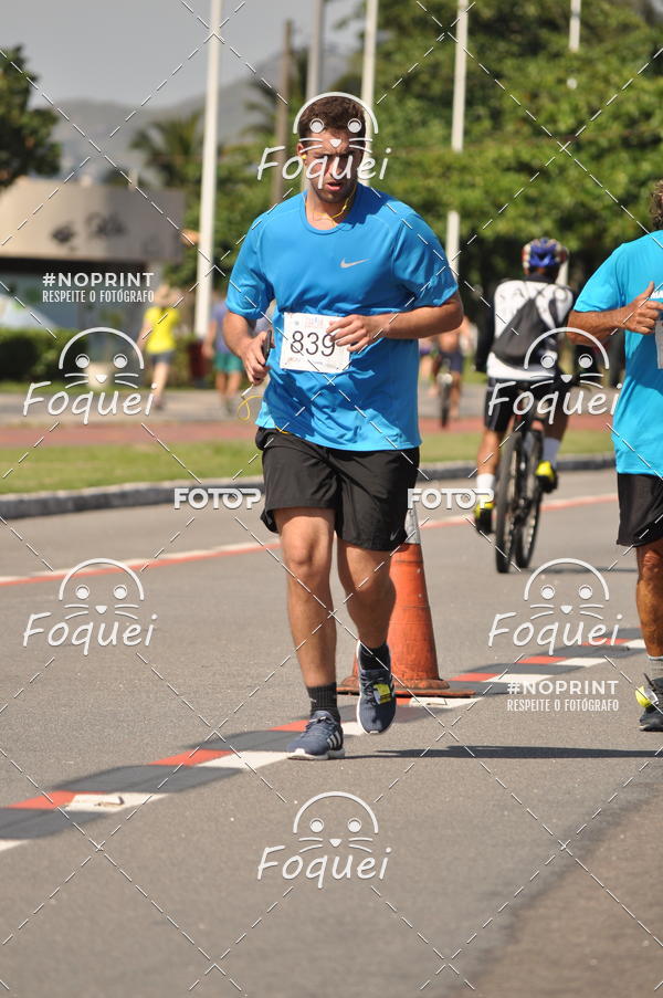 Buy your photos of the event21KES - Meia Maratona do Esprito Santo on Fotop