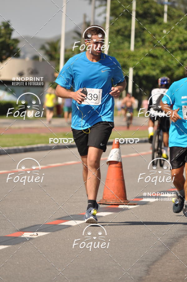 Buy your photos of the event21KES - Meia Maratona do Esprito Santo on Fotop