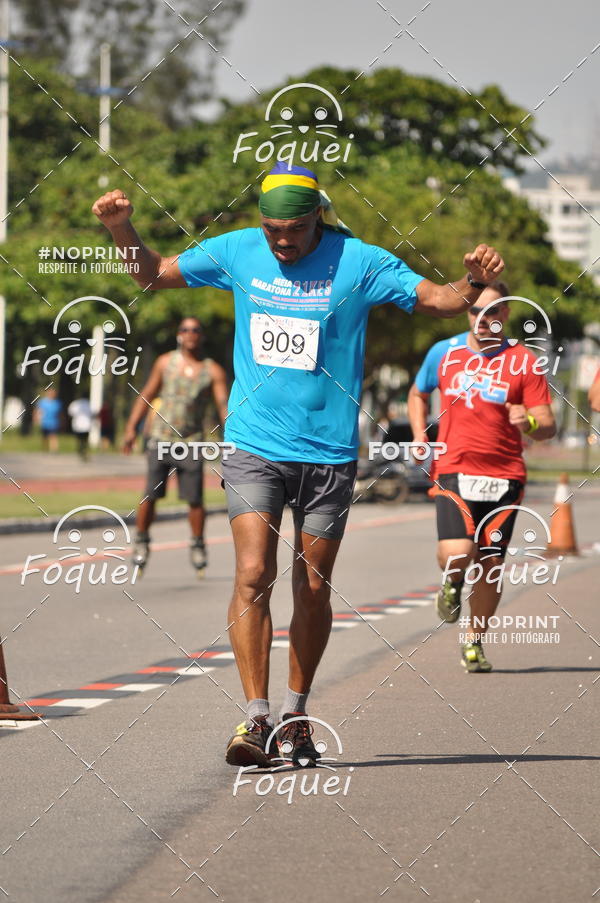 Compra tus fotos del evento21KES - Meia Maratona do Esprito Santo En Fotop