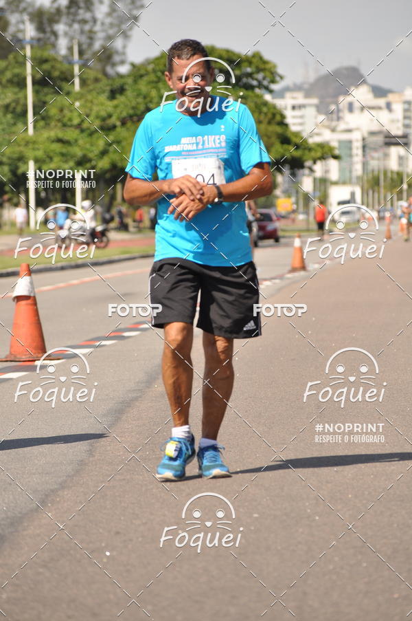 Achetez vos photos de l'vnement21KES - Meia Maratona do Esprito Santo sur Fotop