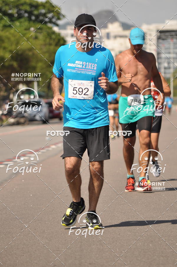 Acquista le foto dell'evento21KES - Meia Maratona do Esprito Santo in Fotop