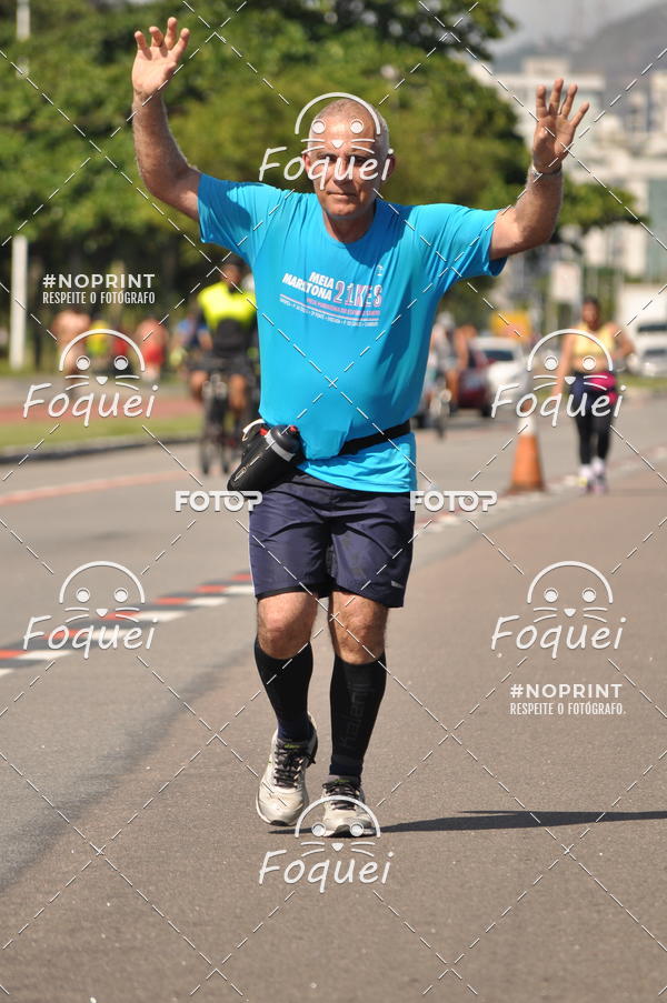 Achetez vos photos de l'vnement21KES - Meia Maratona do Esprito Santo sur Fotop