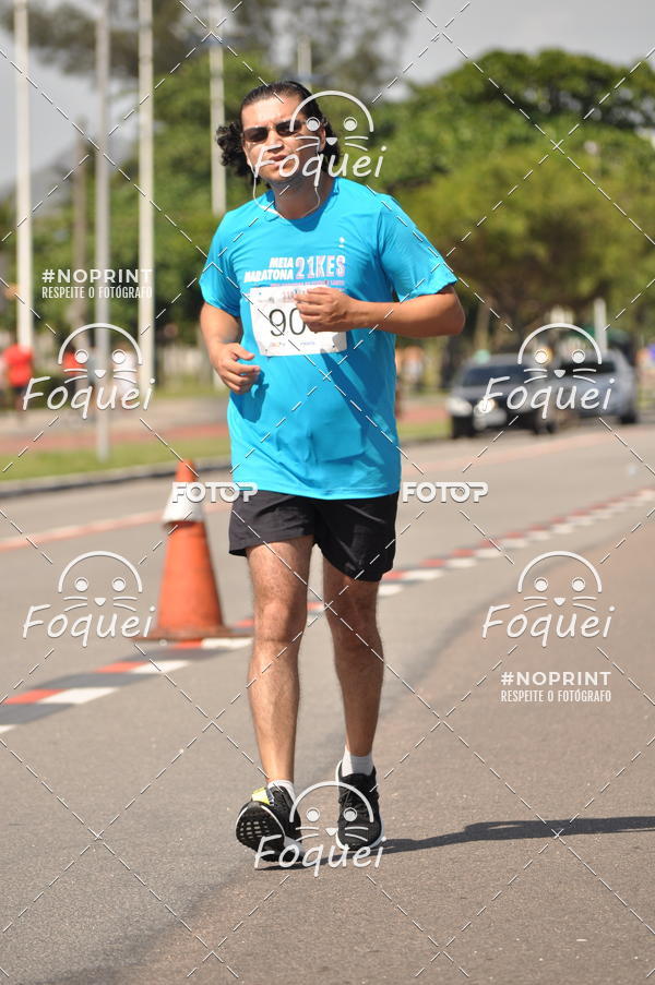 Compra tus fotos del evento21KES - Meia Maratona do Esprito Santo En Fotop