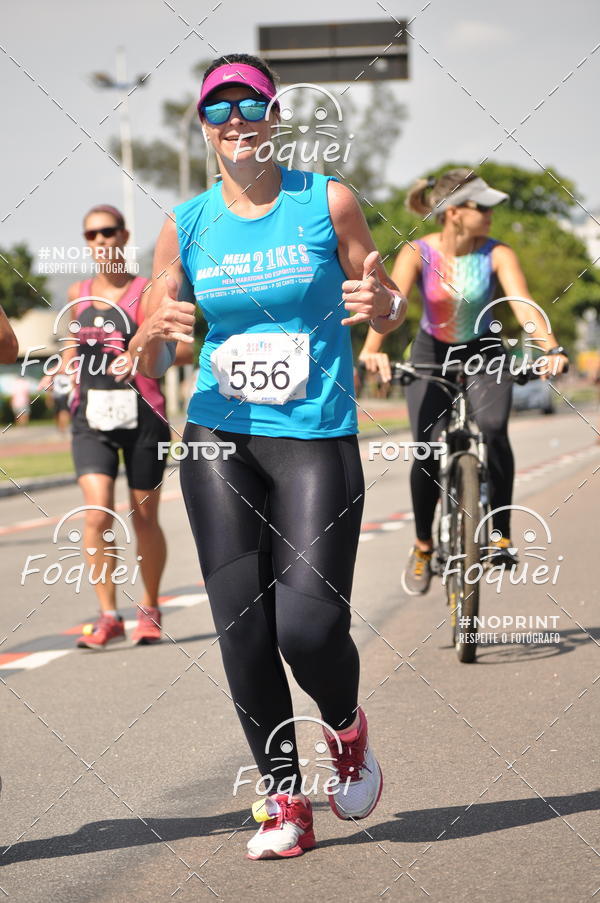 Compra tus fotos del evento21KES - Meia Maratona do Esprito Santo En Fotop