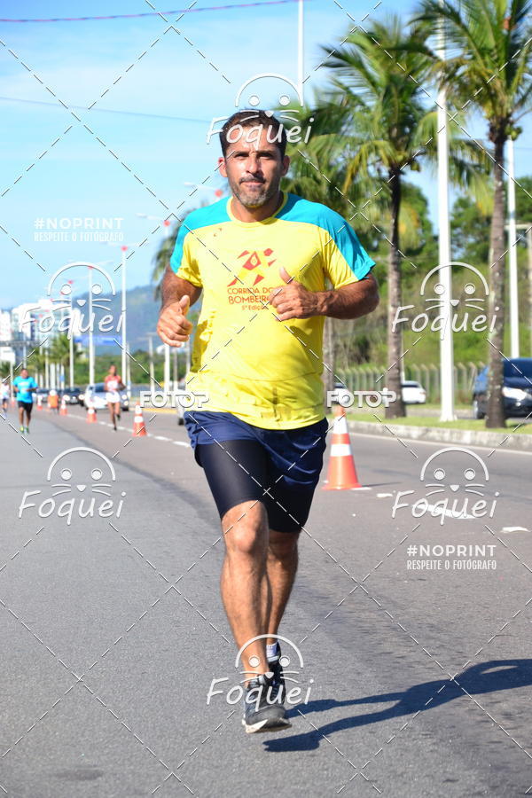 Acquista le foto dell'evento21KES - Meia Maratona do Esprito Santo in Fotop