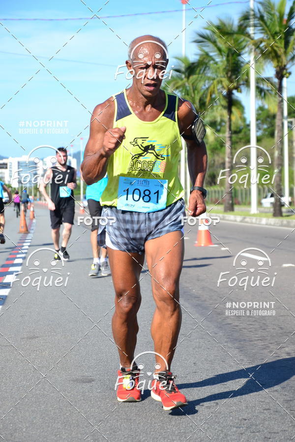Buy your photos of the event21KES - Meia Maratona do Esprito Santo on Fotop