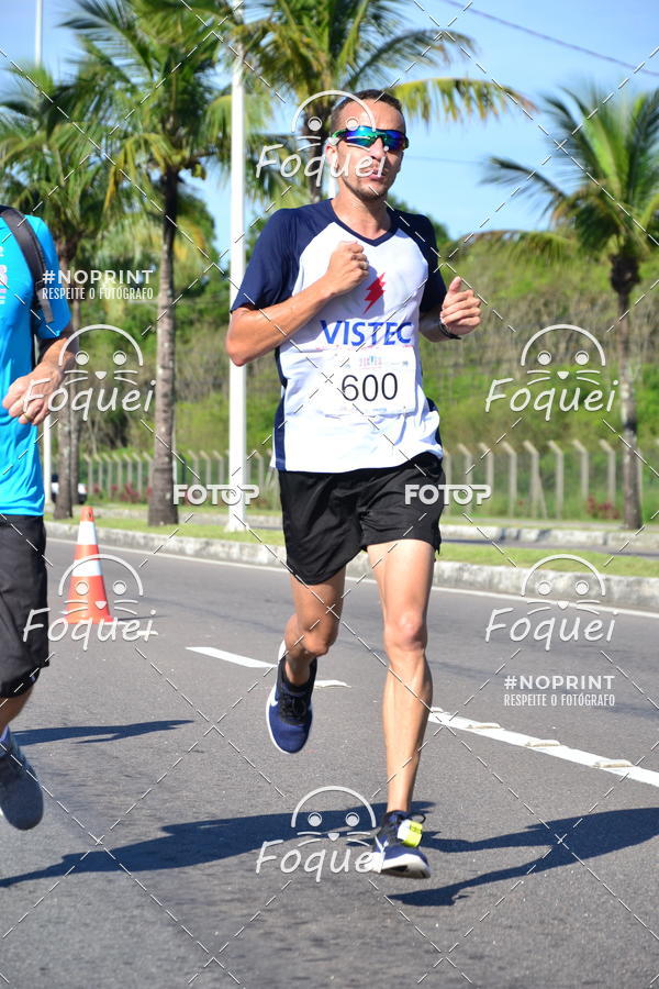 Buy your photos of the event21KES - Meia Maratona do Esprito Santo on Fotop
