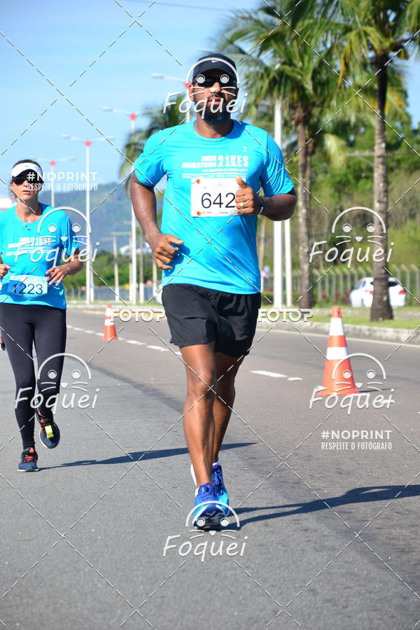 Compra tus fotos del evento21KES - Meia Maratona do Esprito Santo En Fotop