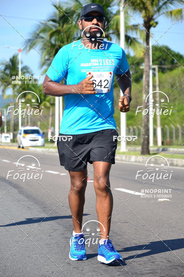 Compra tus fotos del evento21KES - Meia Maratona do Esprito Santo En Fotop