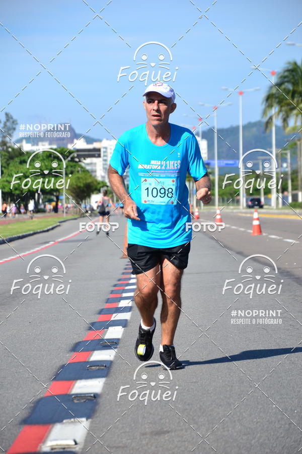 Acquista le foto dell'evento21KES - Meia Maratona do Esprito Santo in Fotop