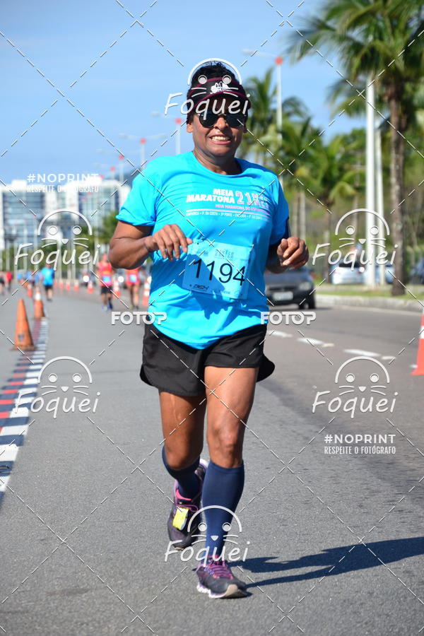 Acquista le foto dell'evento21KES - Meia Maratona do Esprito Santo in Fotop