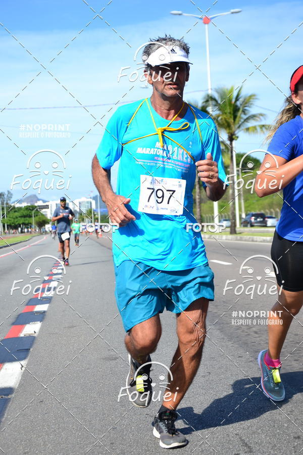 Buy your photos of the event21KES - Meia Maratona do Esprito Santo on Fotop