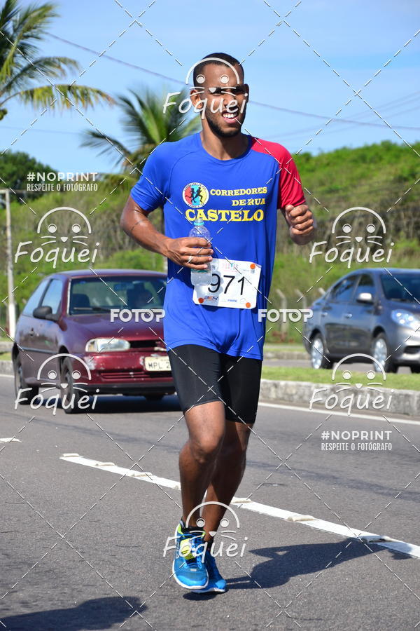 Buy your photos of the event21KES - Meia Maratona do Esprito Santo on Fotop